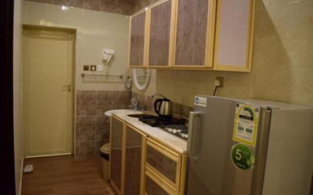 Al Shiraz Suites