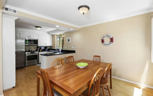 Newport Beach Bungalow