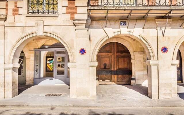 Beautiful 2bed for 7p, Next to Place des Vosges