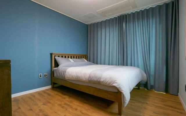 Jeju Castle Blackstone Pension