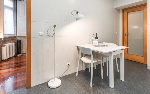 GuestReady - Ao Coliseu 2D Central studio suite