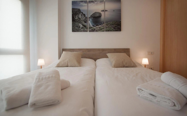 Cuquiellu, apartamento con piscina, 3km playa