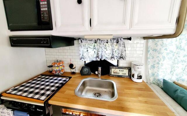 34ft Mobile Home Near Yale U