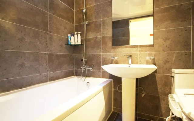 IMT 1 Hotel Wolgot