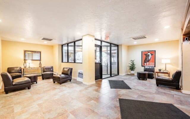 Longbranch by Pinnacle Lodging