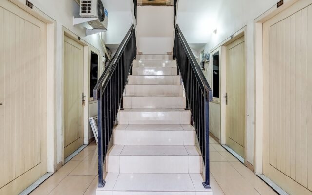 OYO 91361 Benlin D'kost Syariah