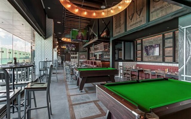 TravelSmart at Royalton CHIC Suites Cancun, Cancún, Mexico