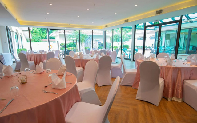 Holiday Inn Panama Canal by IHG