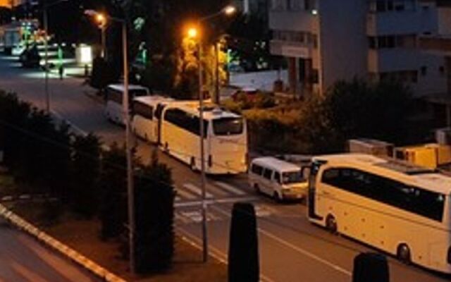 Metro Vip (doga Ve Deniz Manzarali Suit Daireler)
