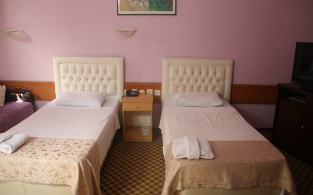 Hotel Karyatit Kaleiçi