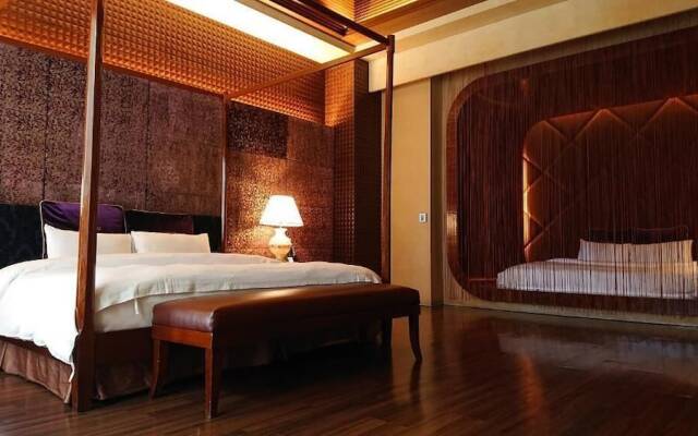 THE YORKER De'luxe Motel