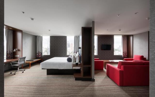 Sky Loft Hotel Kyiv by Rixwel