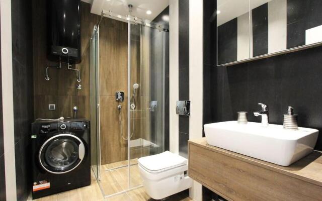 Modern 1BR apartment with swimming pool