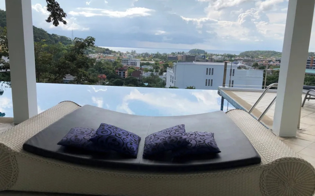 Villa Ginborn Amazing 5-bedroom Pool Villa w Seaview 5 Minutes to Kata Beach
