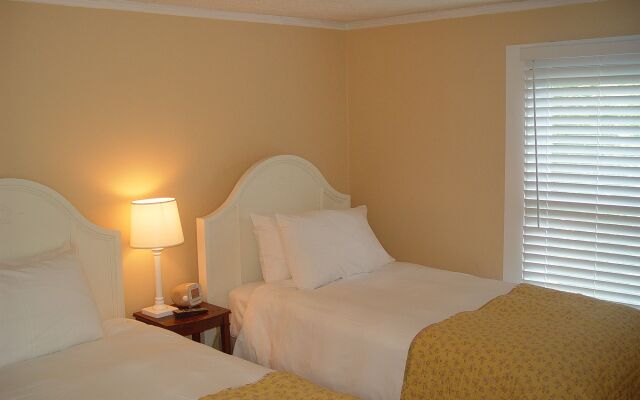 The Kennebunk Inn