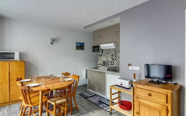 Appartement Cauterets, 2 Pièces, 4 Personnes - Fr-1-401-84