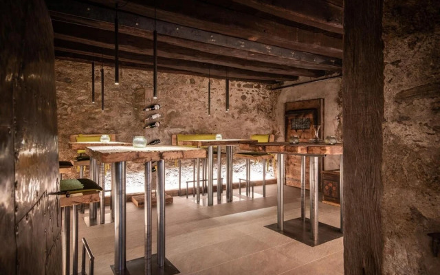 Anewandter Historic Hotel