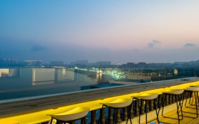 Dongshan Island · Nanzhan Homestay (Nanmen Bay Branch)