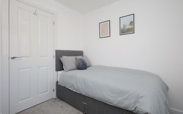 Royal Derby Hospital 3 bed Town House