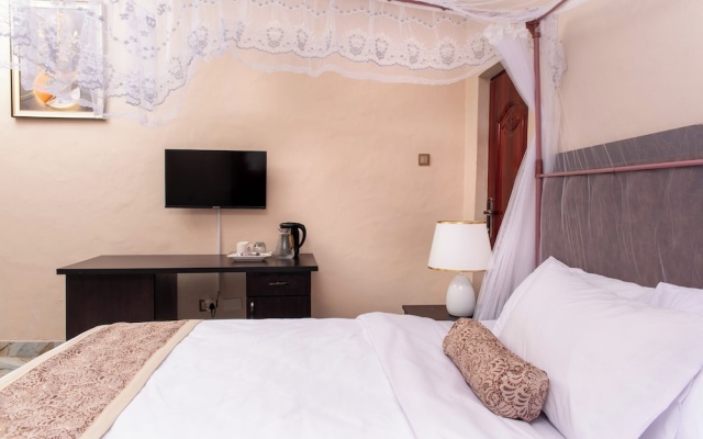 Lavish Suites
