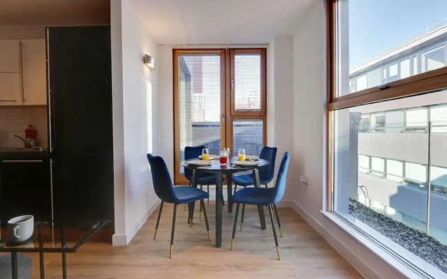 2br-city Centre-modern