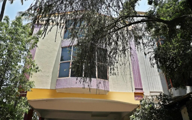 Shanthi Royal by OYO Rooms