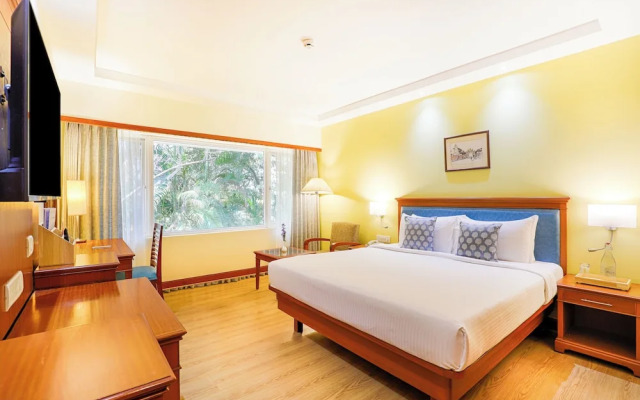 Club Mahindra Golden Landmark