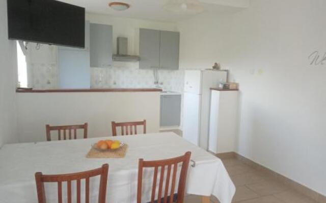 Guesthouse Lopar (824)