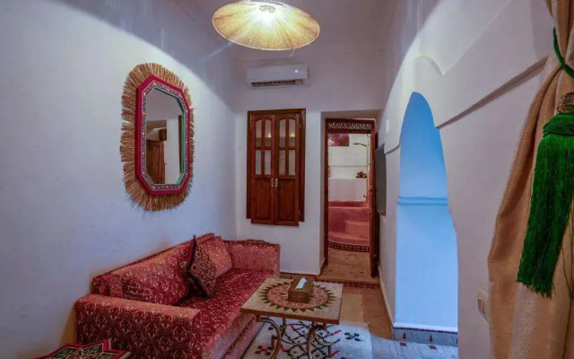 Riad Yalla Habibi