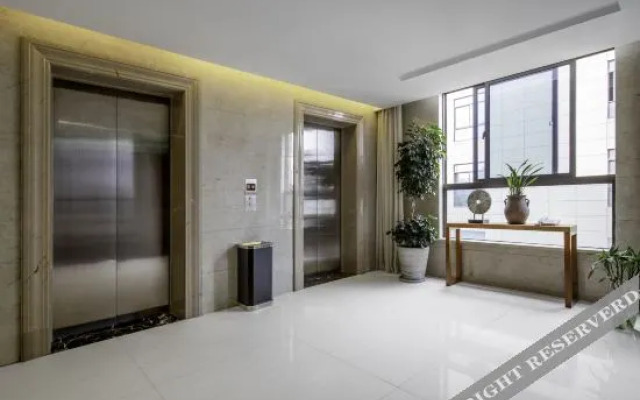 Tuke China Light Residence Hotel (Taishun Huahong Plaza Branch)