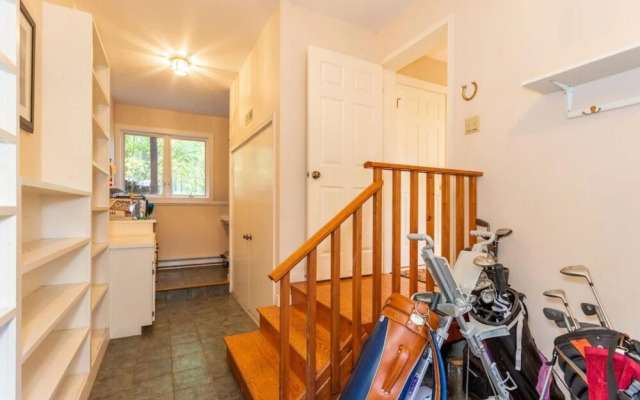 Luxury Wintergreen Near Golf Course Pool Access