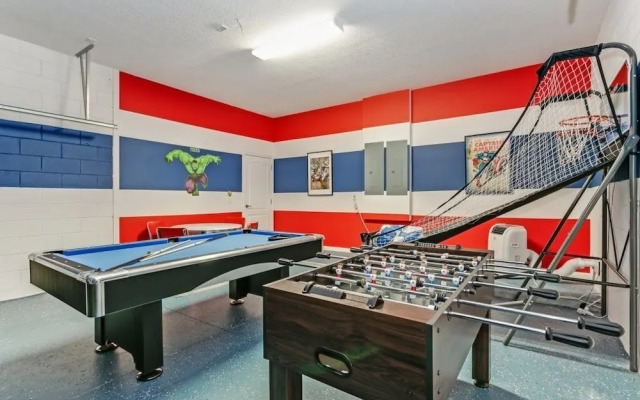 12 Bedroomsq Foot Villa Villa by Redawning