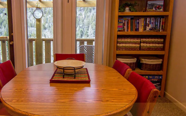 Kandahar Condominiums