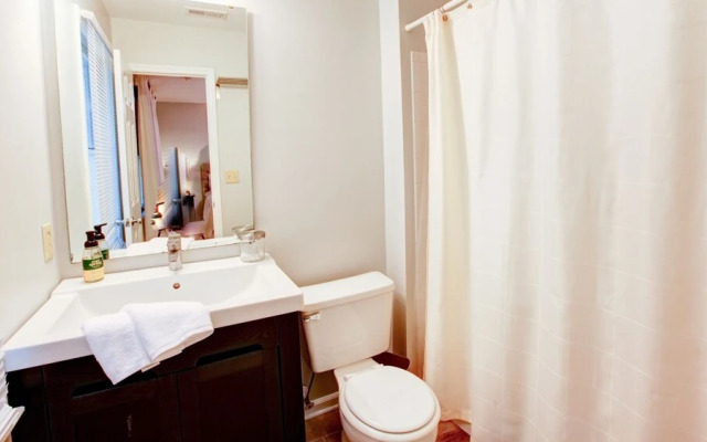 3 bedroom, Polk Street