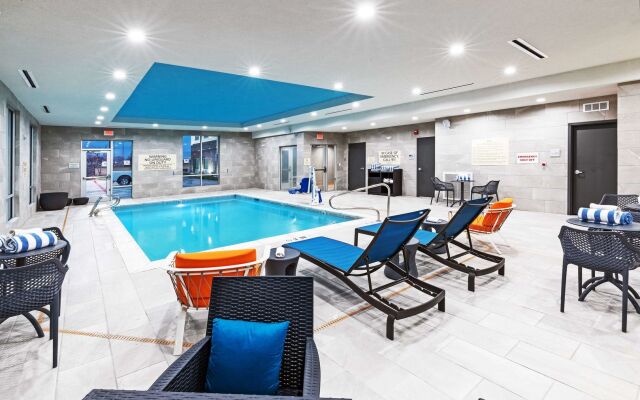 Hampton Inn & Suites Canyon