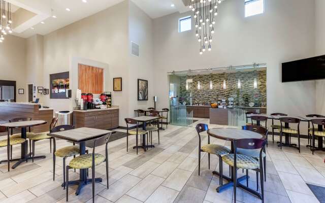 Best Western Plus Zion Canyon Inn & Suites
