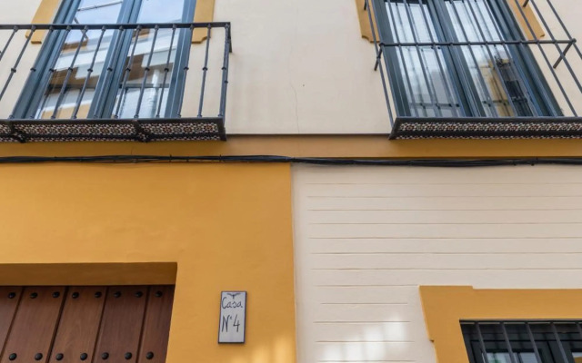 Suites Plaza De Los Refinadores Maestranza