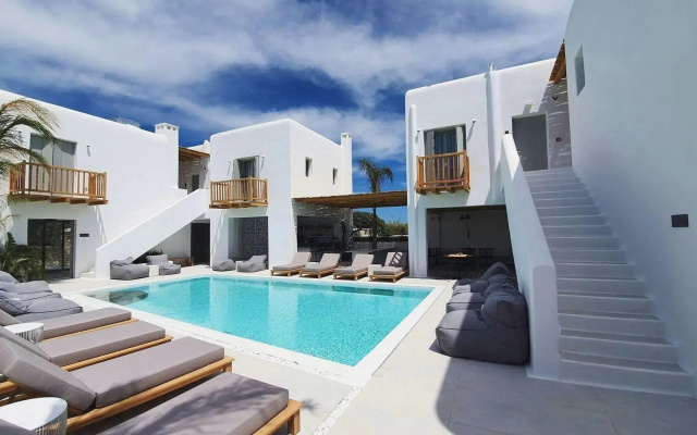 Adorno Suites