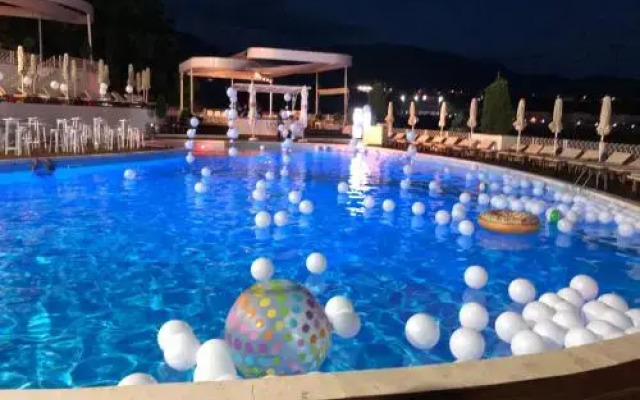 Mai Tai Resort