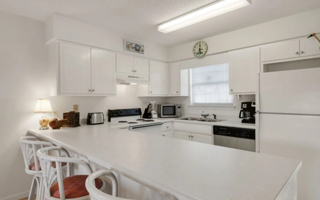 Summer Lake Townhomes 17