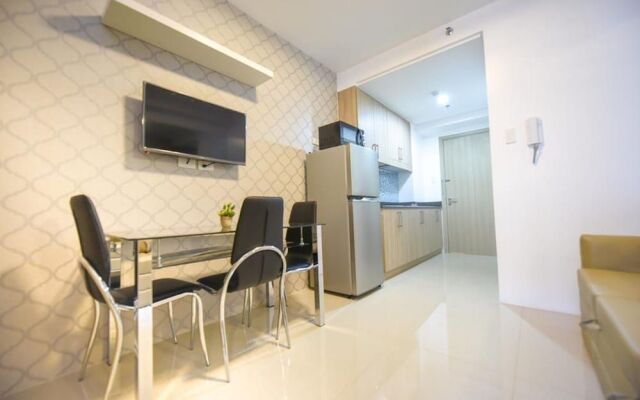 USP Suites at SHELL Residences