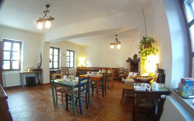 Al Campo Di Sotto Bed & Breakfast