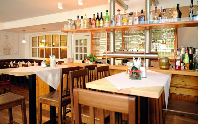 Hotel & Gasthaus DAS RÖHRL Straubing