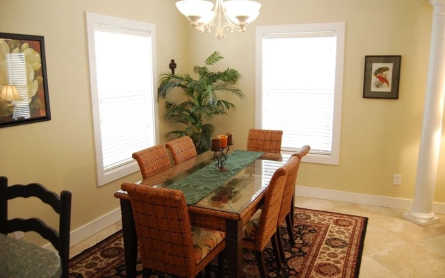 Seaclusion 18A - 2 Br Condo