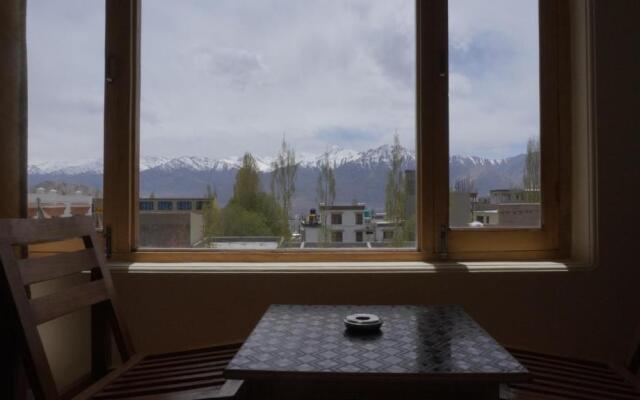 16 Arahat Guest House