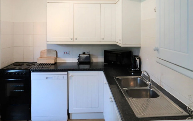 Woodhouse Woodmancote