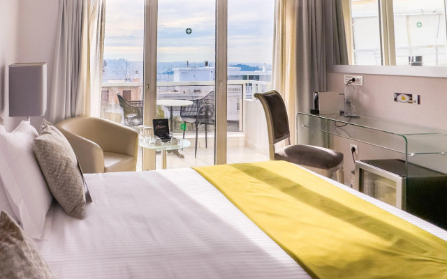 St. George Lycabettus Lifestyle Hotel