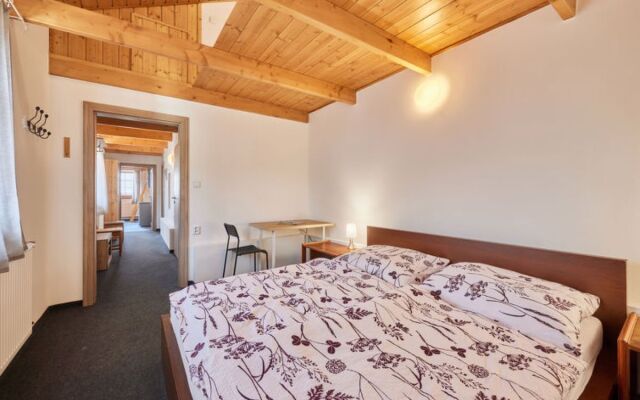 Apartment Marika 2 Cerny Dul