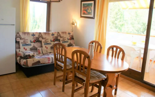 Apartamento en Roses parking y piscina comunitaria