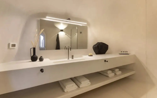 Bluedome Cavehouses by Otium Villas